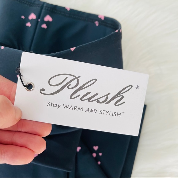 Plush Black/Pink 7/8 Heart Print Legging - Picture 2 of 6